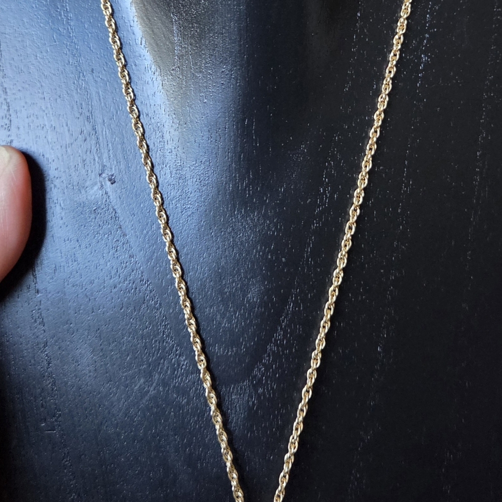 Giorgio Baccarat Vintage Clear Crystal Ribbed Heart Pendant w/Gold Tone Necklace - Picture 2 of 10